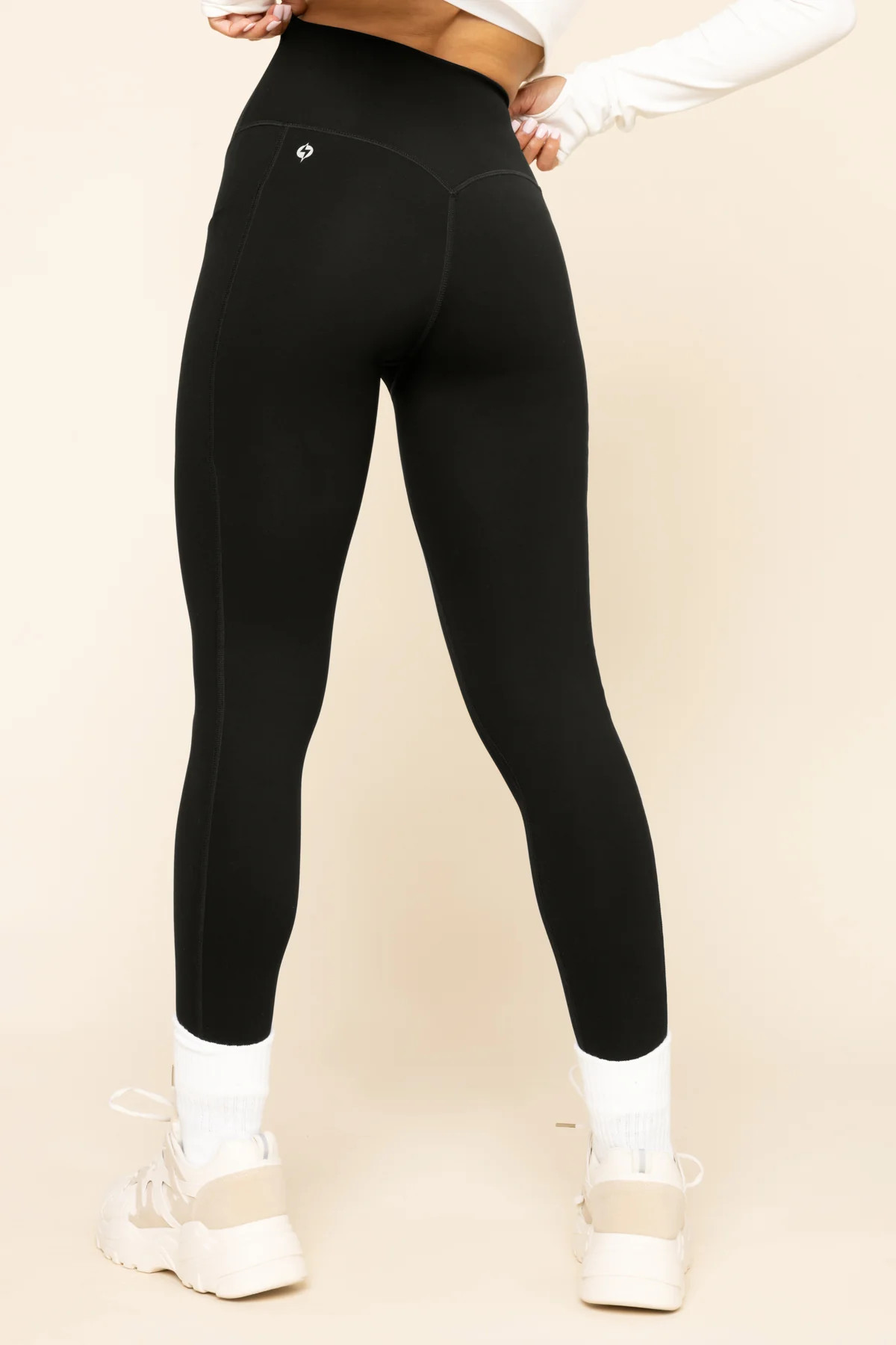 Supersculpt\u2122 Legging with Pockets - Black | POPFLEX