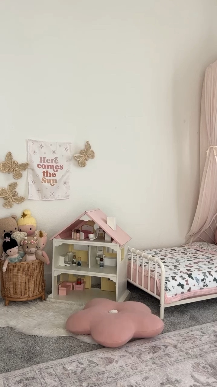 Nora’s room refresh - ready for Summer! 🍓🌞🕶️

#LTKkids #LTKhome