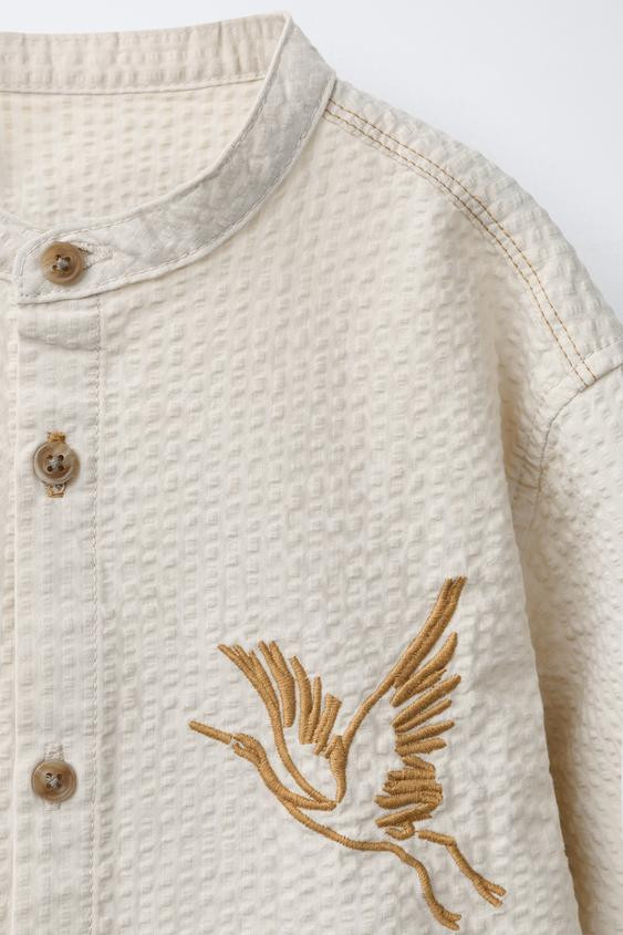 EMBROIDERED BIRD SEERSUCKER MANDARIN COLLAR SHIRT | Zara US