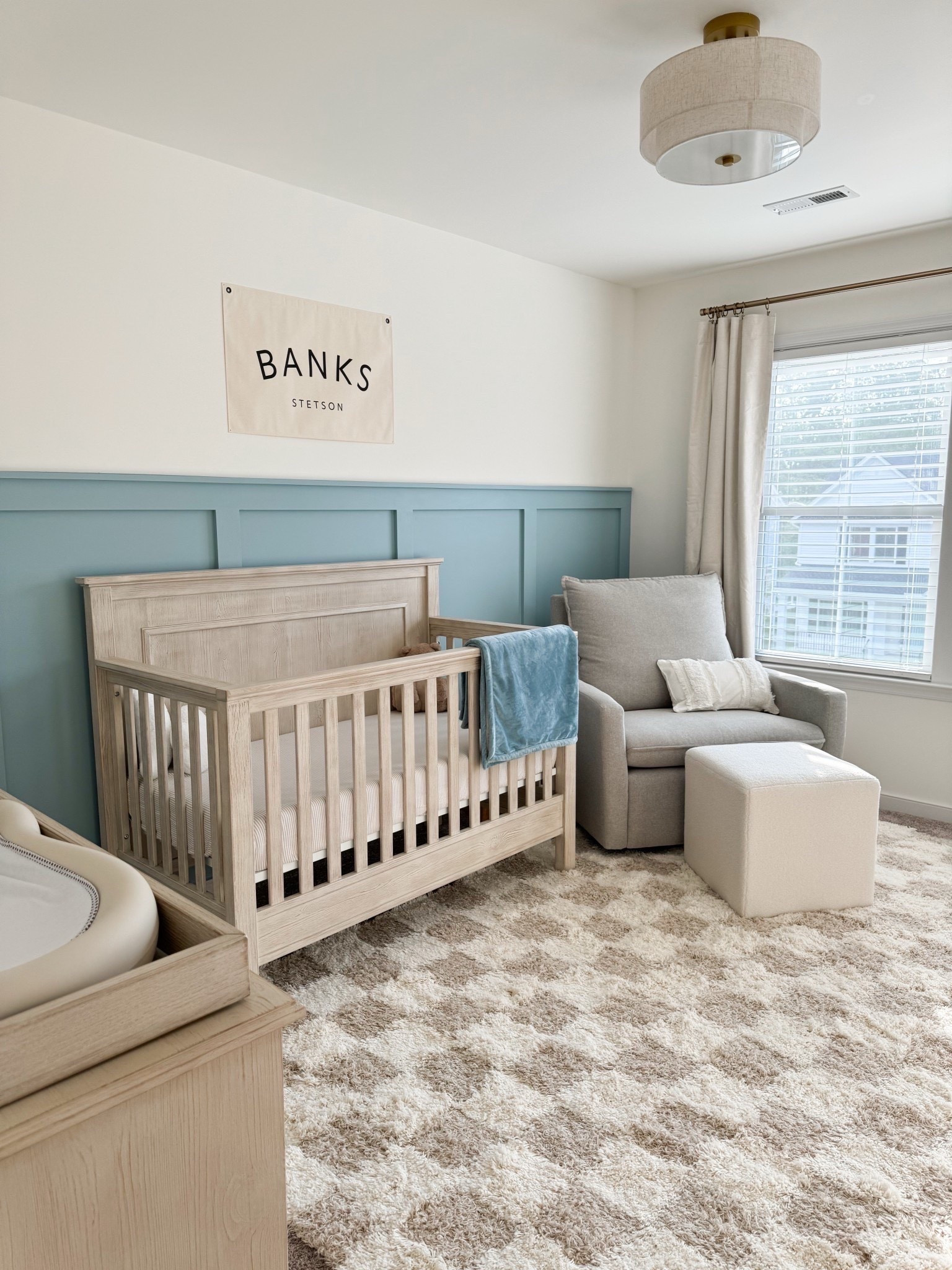 Banks’s nursery details ☁️🧸✨ always my favorite room in the house! 


Nursery decor
Nursery furniture 
Glider 
Nursery ideas 
Baby boy nursery 
Nursery rug 
Nursery room 
Baby boy room 
Changing table 
Crib 
Nursery crib 


#LTKKids #LTKBaby #LTKmomlife