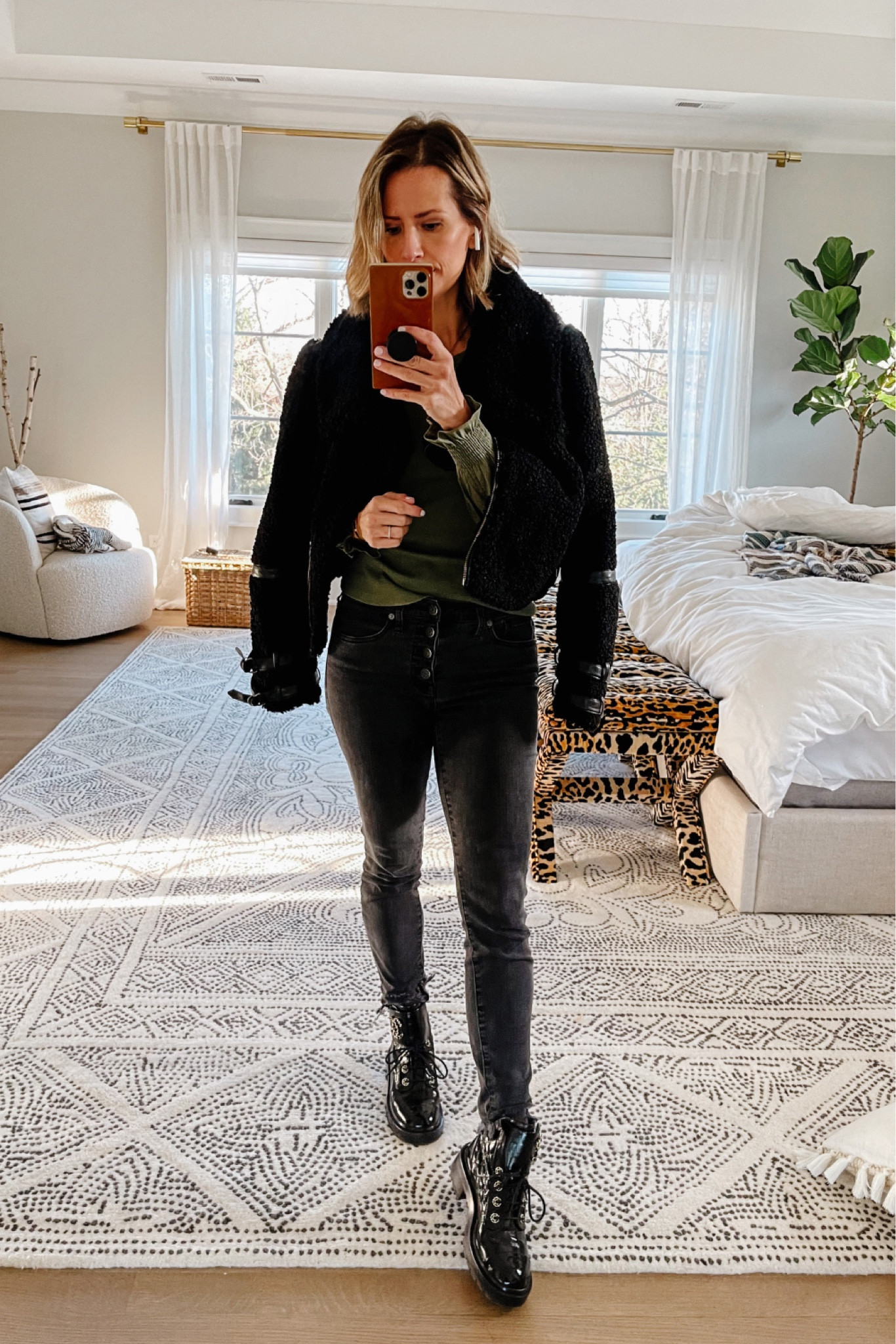My girl had her ballet recital yesterday and it was THE most adorable thing in the world. I wanted to dress up a little, but still be comfortable. Black jeans and a faux fur moto jacket for the win.

#LTKSeasonal #LTKstyletip #LTKFind