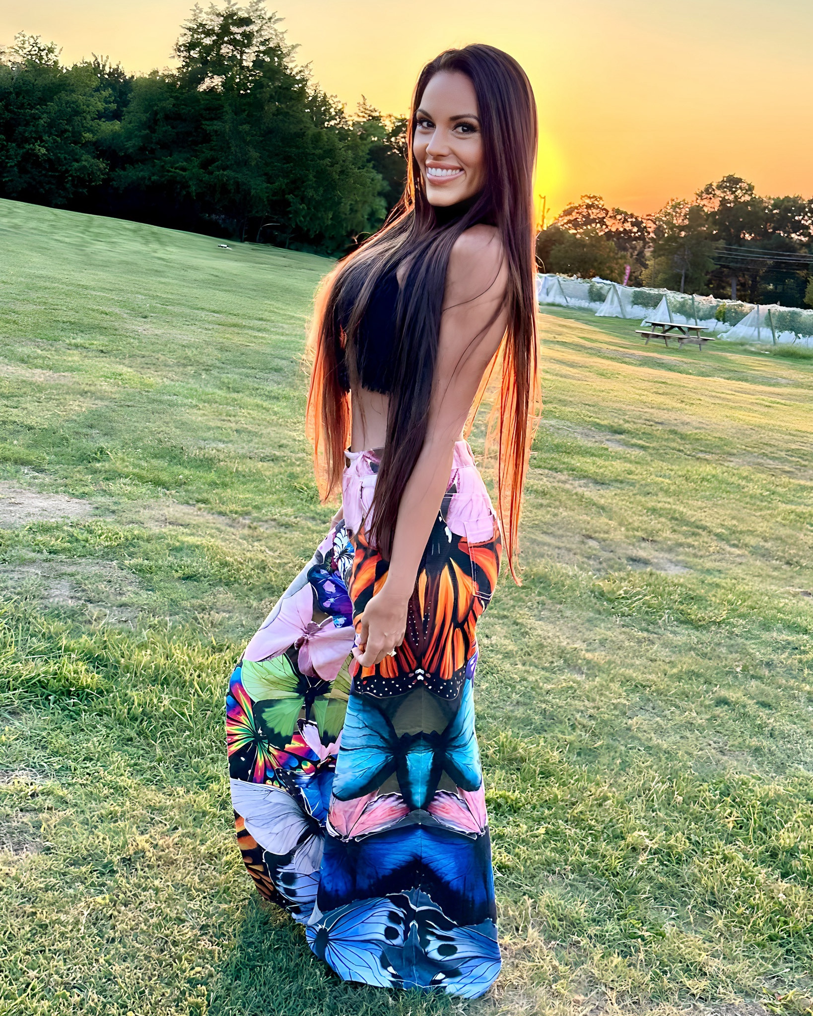Butterfly pants at the vineyard felt like flying. 🦋

#LTKSeasonal #LTKParties #LTKOver40