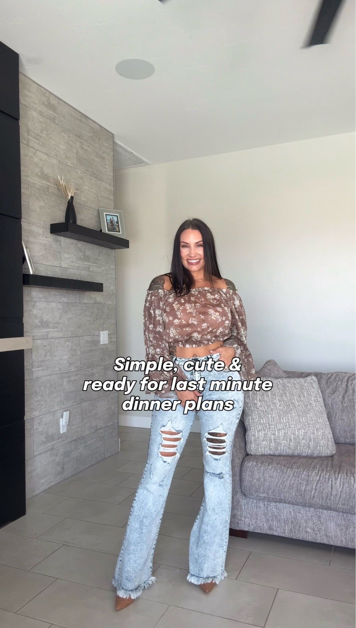 Wearing a size 9/29 in the jeans and a medium in the top

#LTKootd