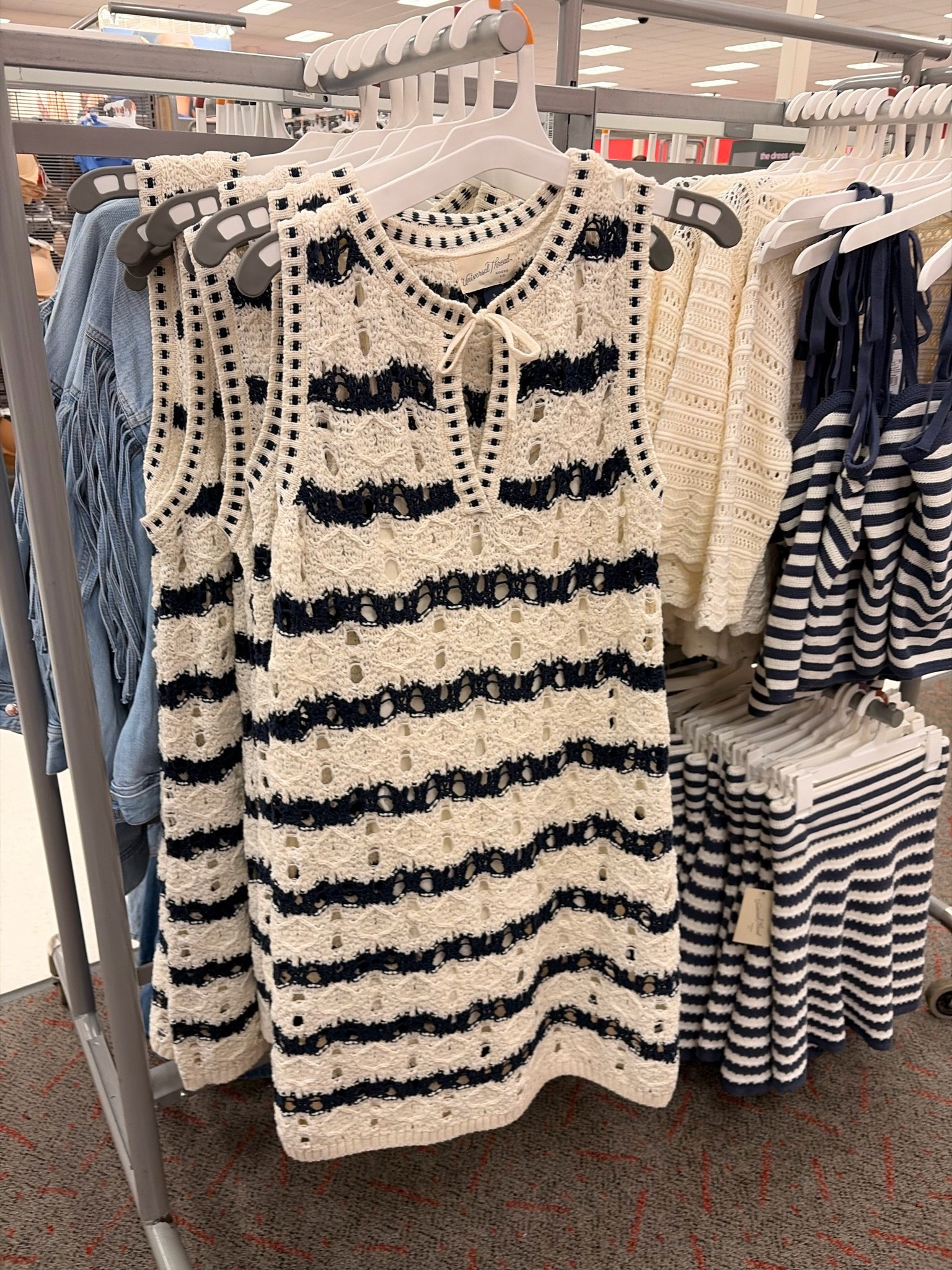 40% Off Dresses on clearance in both colors!

@Target

#LTKSaleAlert #LTKootd #LTKdayinmylife