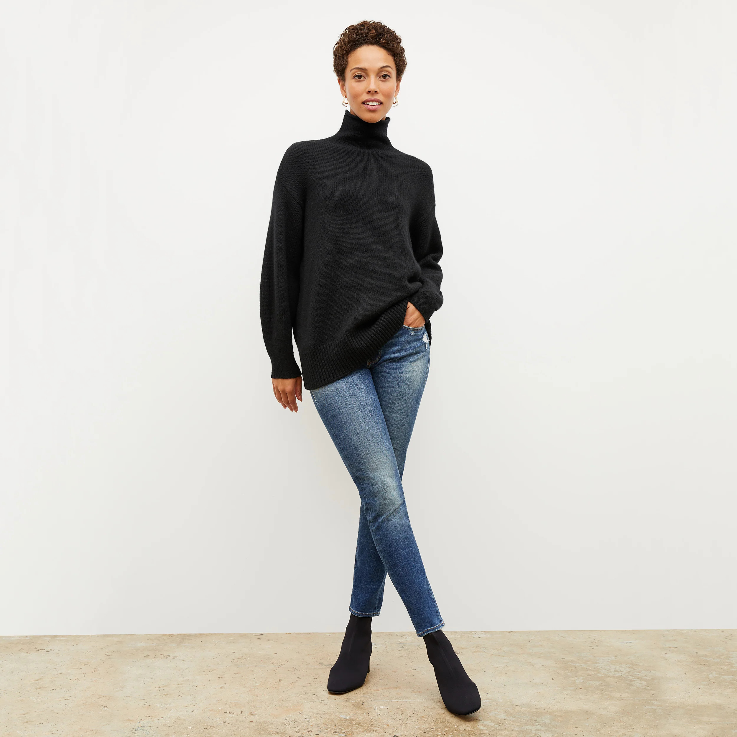 The Lea Sweater - Plush Cashmere | MM LaFleur
