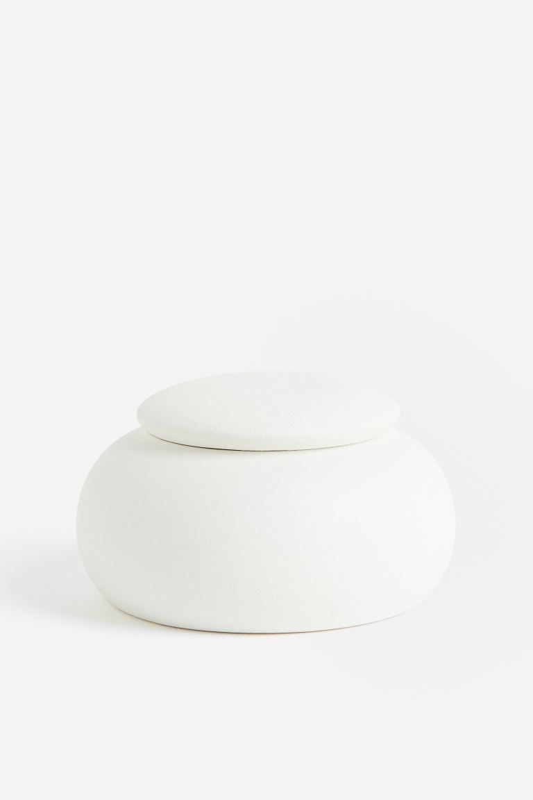 Scented Candle in a Stoneware Holder | H&M (US + CA)