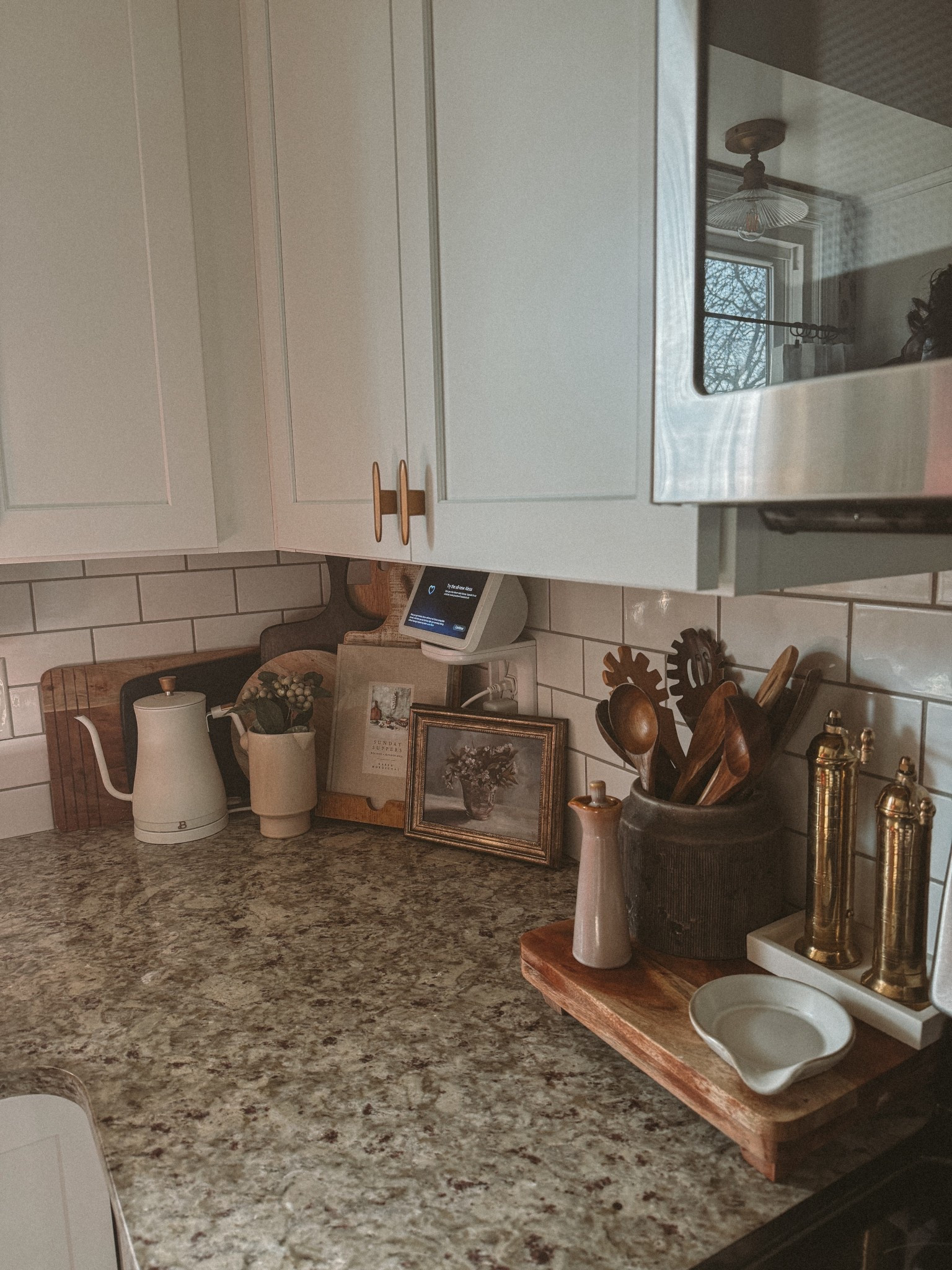 kitchen decor, organic modern, cottage core, vintage, Amazon find, target find, interior design, kitchen island decor 


#LTKHome