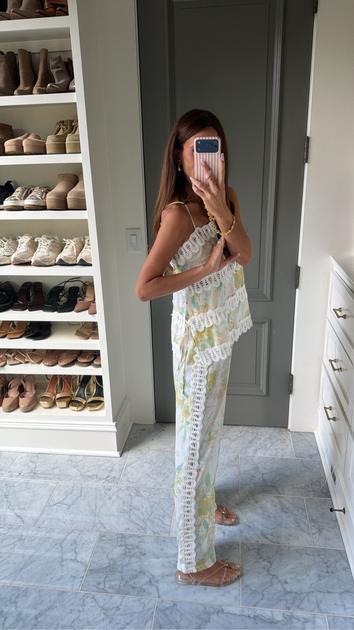 Amazon find, summer vacation outfit, looks like Anthropologie

#LTKootd #LTKTravel #LTKdayinmylife
