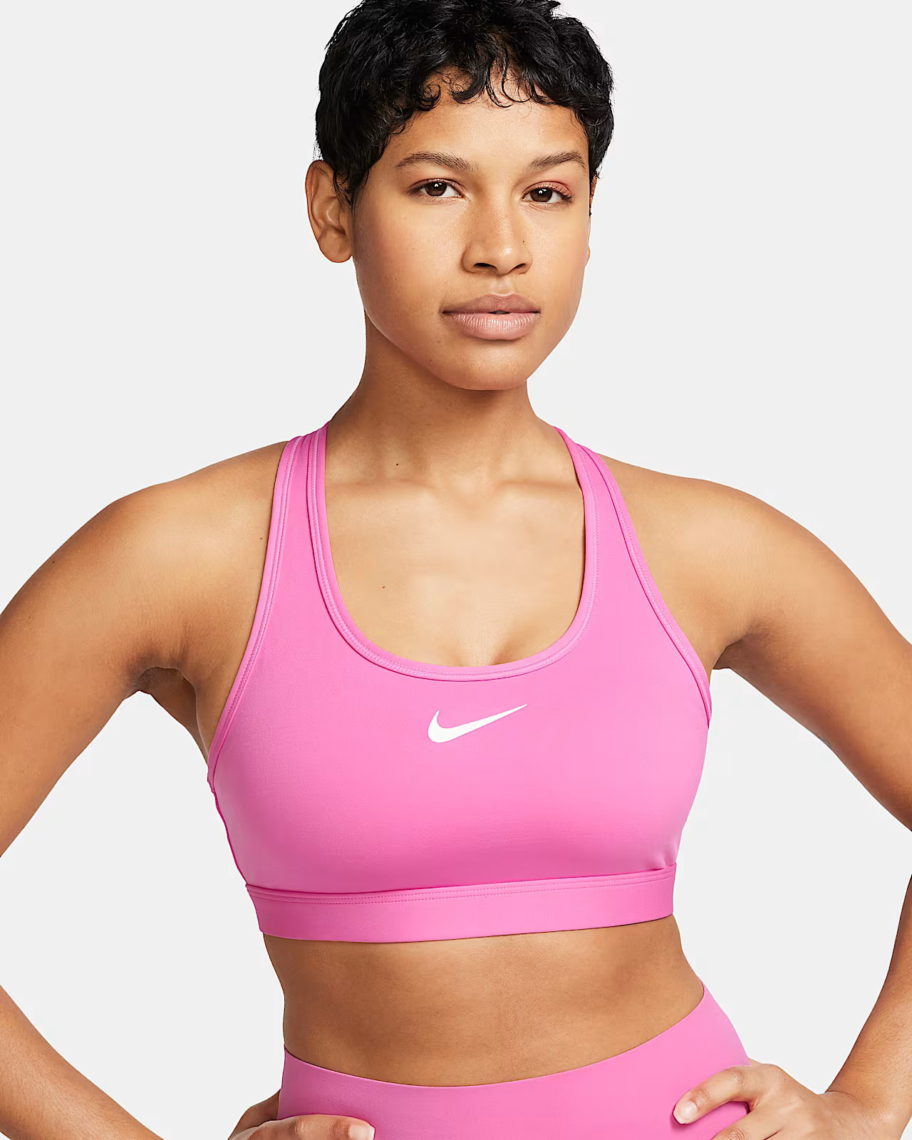 Nike Swoosh Medium Support | Nike (US)