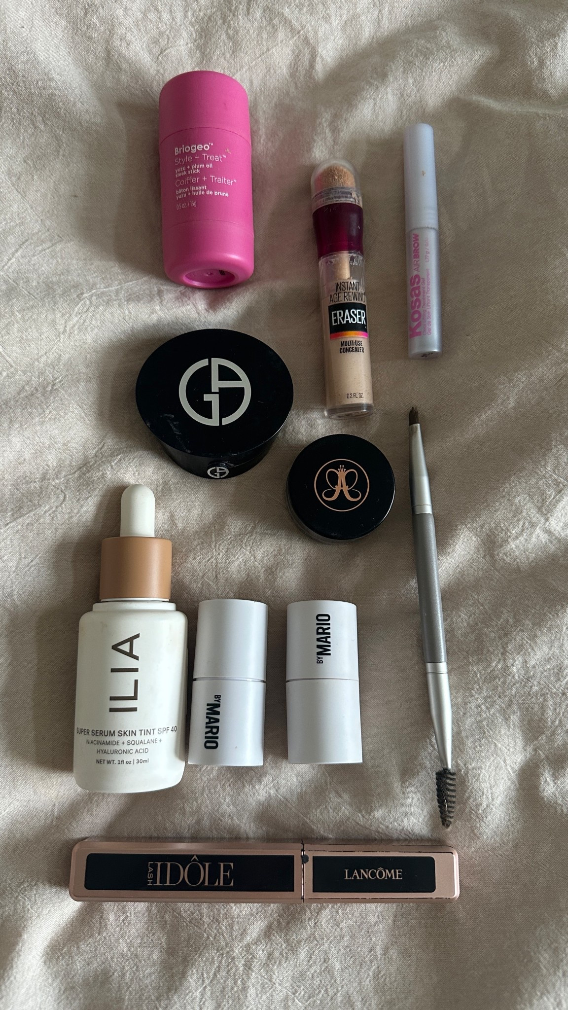 Hiking Makeup Go To’s 

#LTKBeauty #LTKTravel #LTKActive