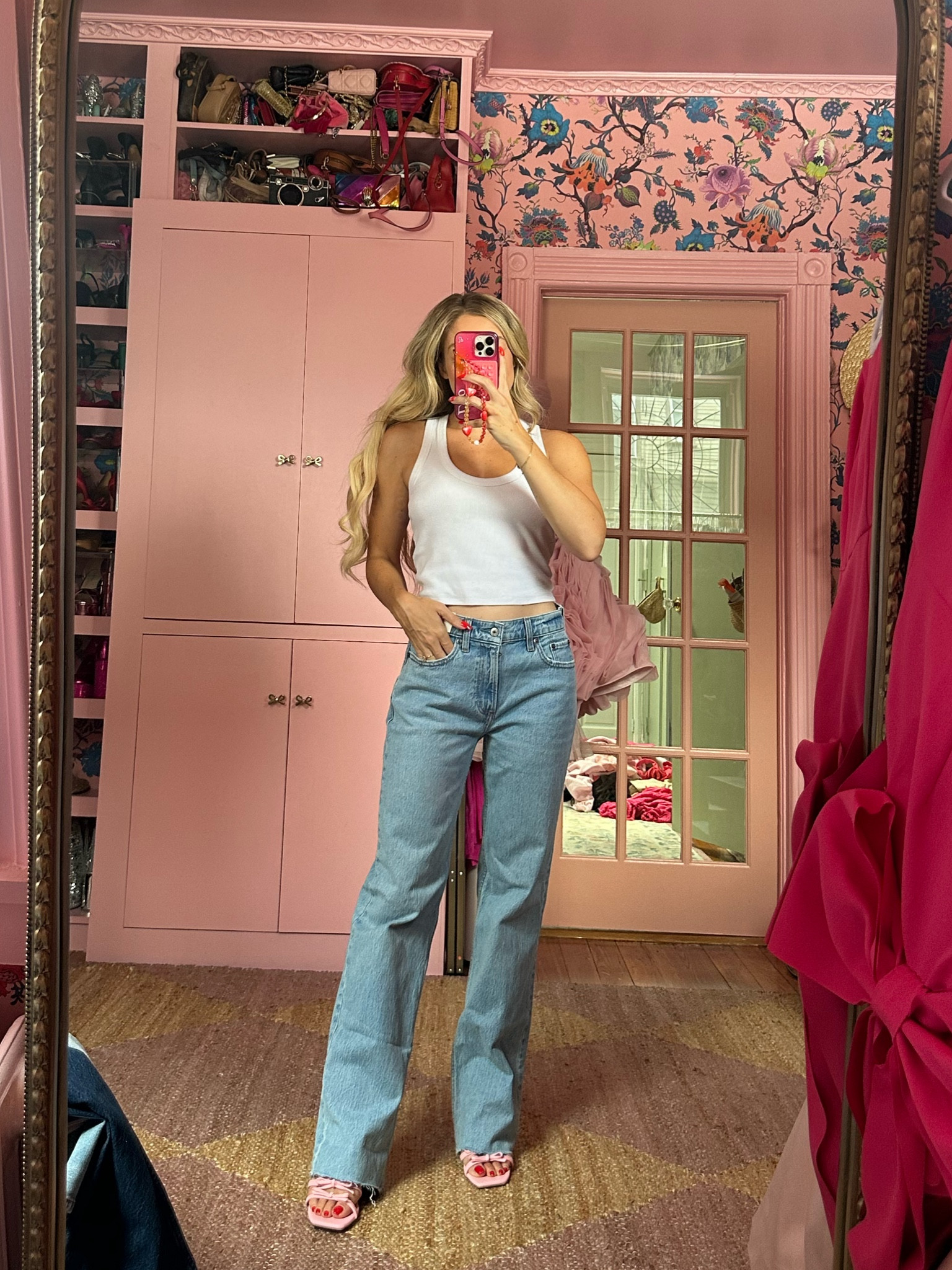 Abercrombie & Fitch Semi Annual Denim Sale Try-on 👖 25% off all denim with stackable promo code DENIMAF for an additional 15% off! 💙

Low Rise Baggy Jean in Medium with Raw Hem, wearing size 25R

#LTKSaleAlert #LTKxAF #LTKFindsUnder100