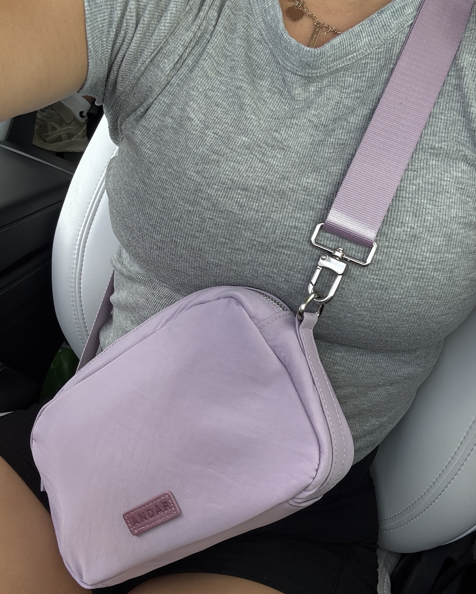 Perfect little bag to take you from the gym and on all your errands afterwards! This Athletic Devin bag is perfect for those of us that have stuff we gotta carry but don’t want to lug a big bag around! Also available in black!

#LTKFindsUnder100 #LTKTravel #LTKStyleTip