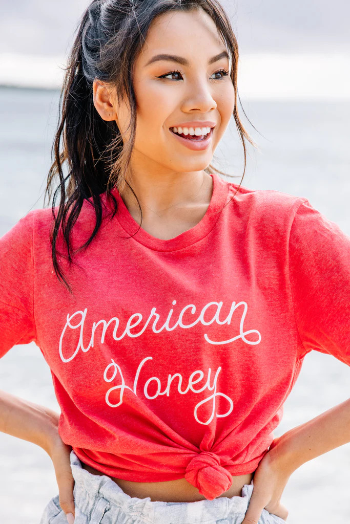 American Honey Heather Red Graphic Tee | The Mint Julep Boutique