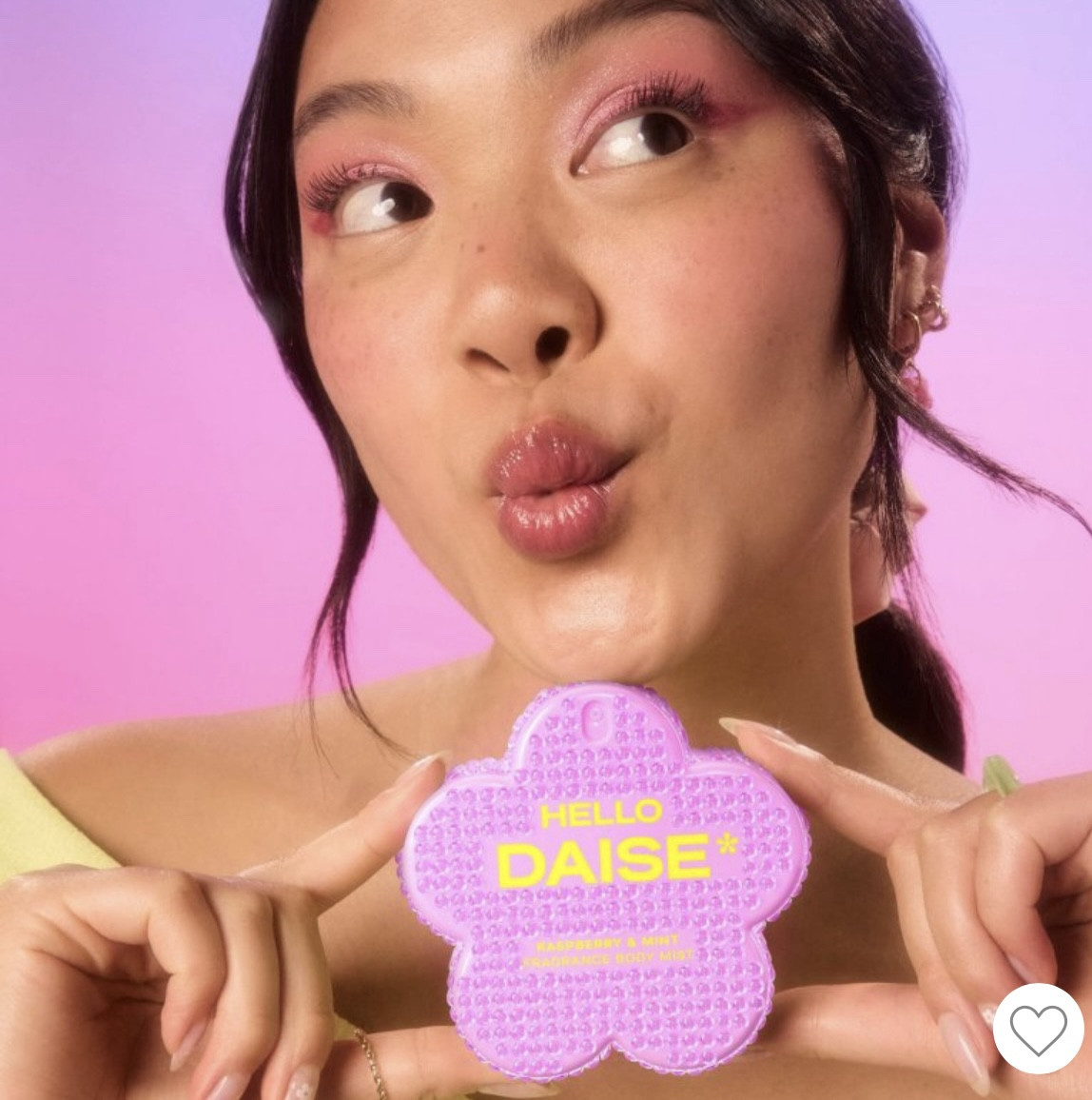 Daise Bedazzled Gift Set

This Best Seller would be a great gift, bedazzle mist set 

Fun creative gift for teens, or tweens  

#LTKBeauty #LTKGiftGuide #LTKHoliday