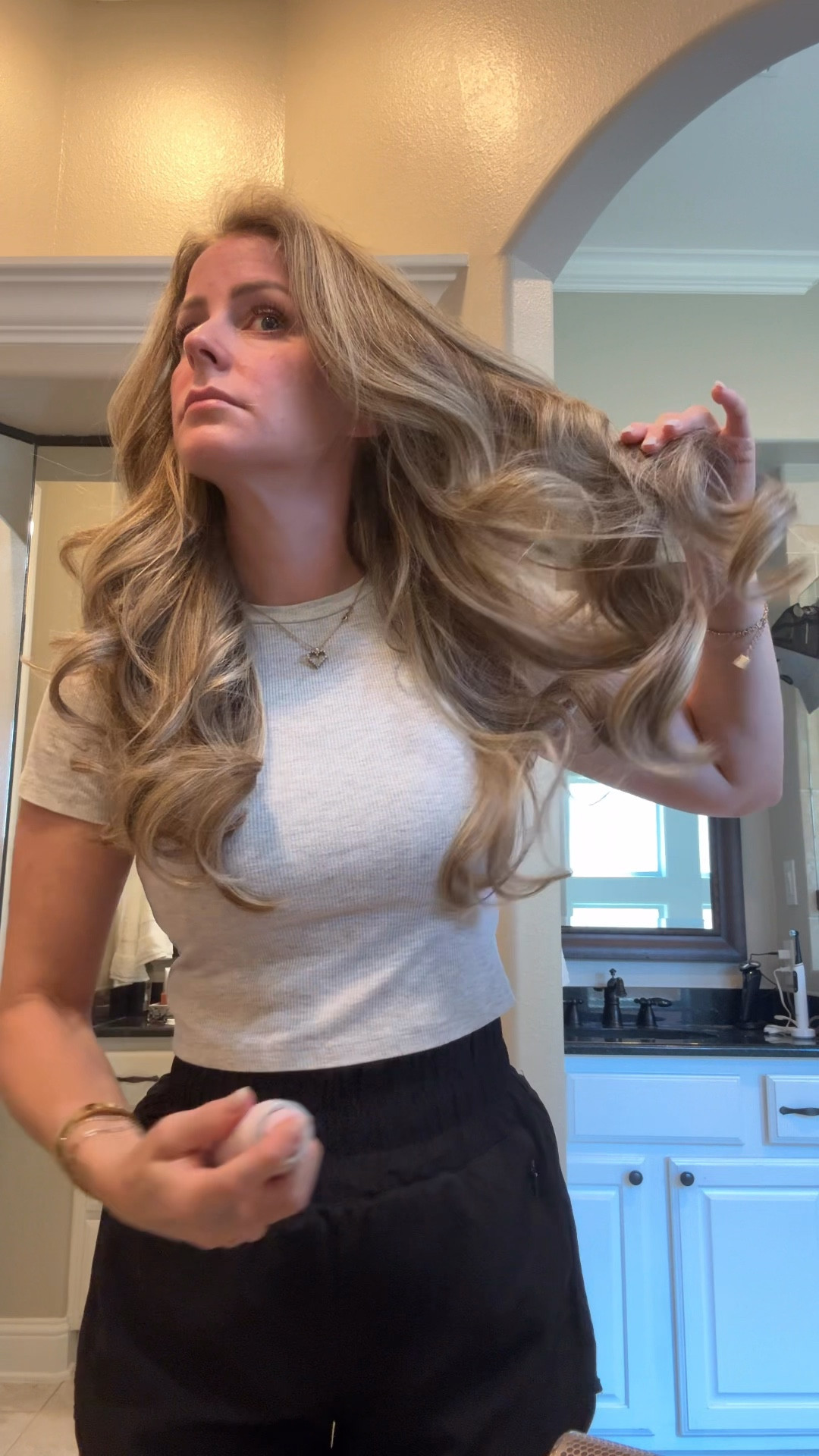 Literally just gave myself a salon blowout at home — the shark flex style is worth the hype! So good!!

#LTKStyleTip #LTKBeauty #LTKSaleAlert