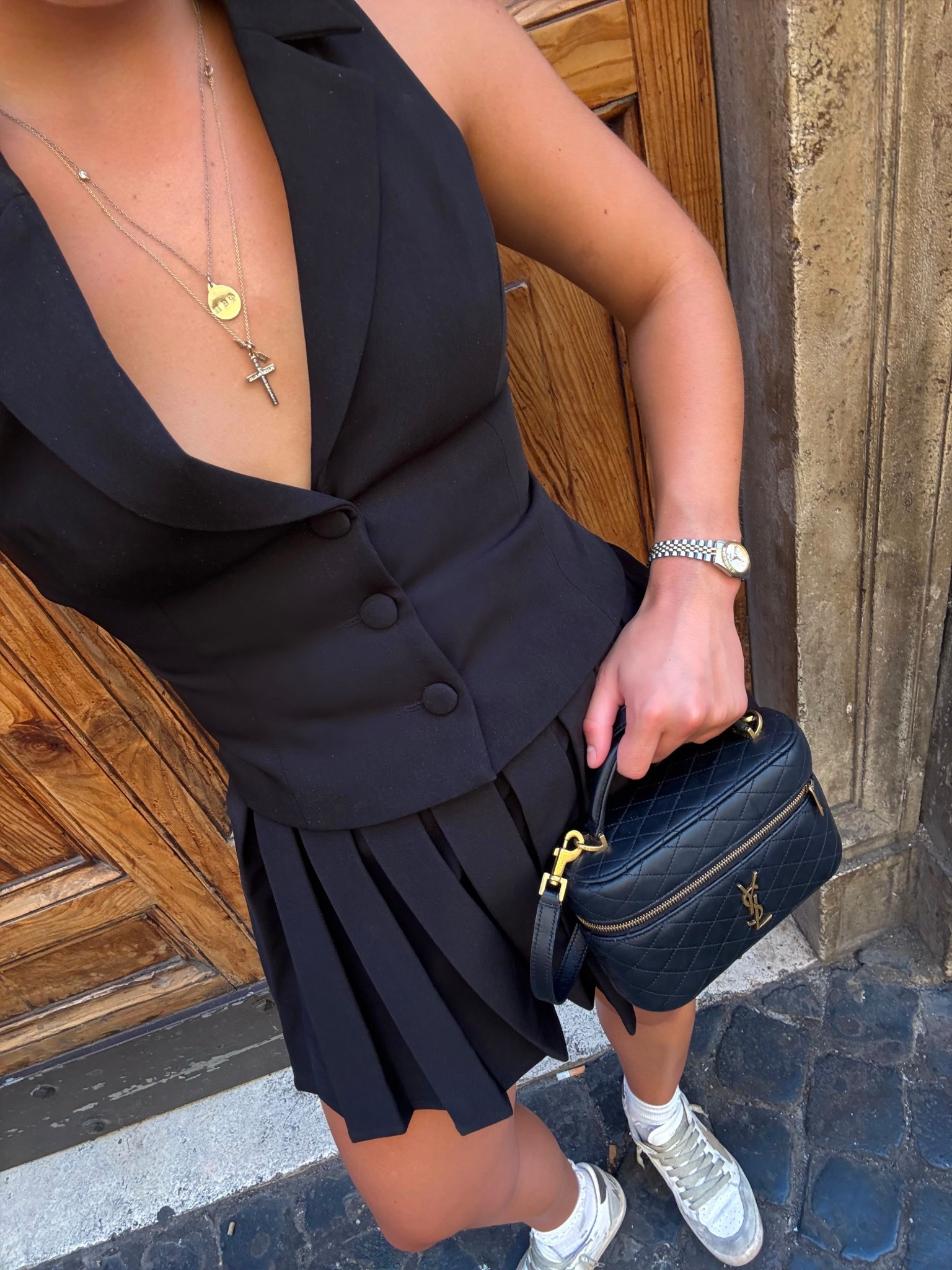 Love this set! 🖤 #matchingset #blackset #miniskirt 

#LTKWorkwear #LTKFindsUnder100 #LTKStyleTip