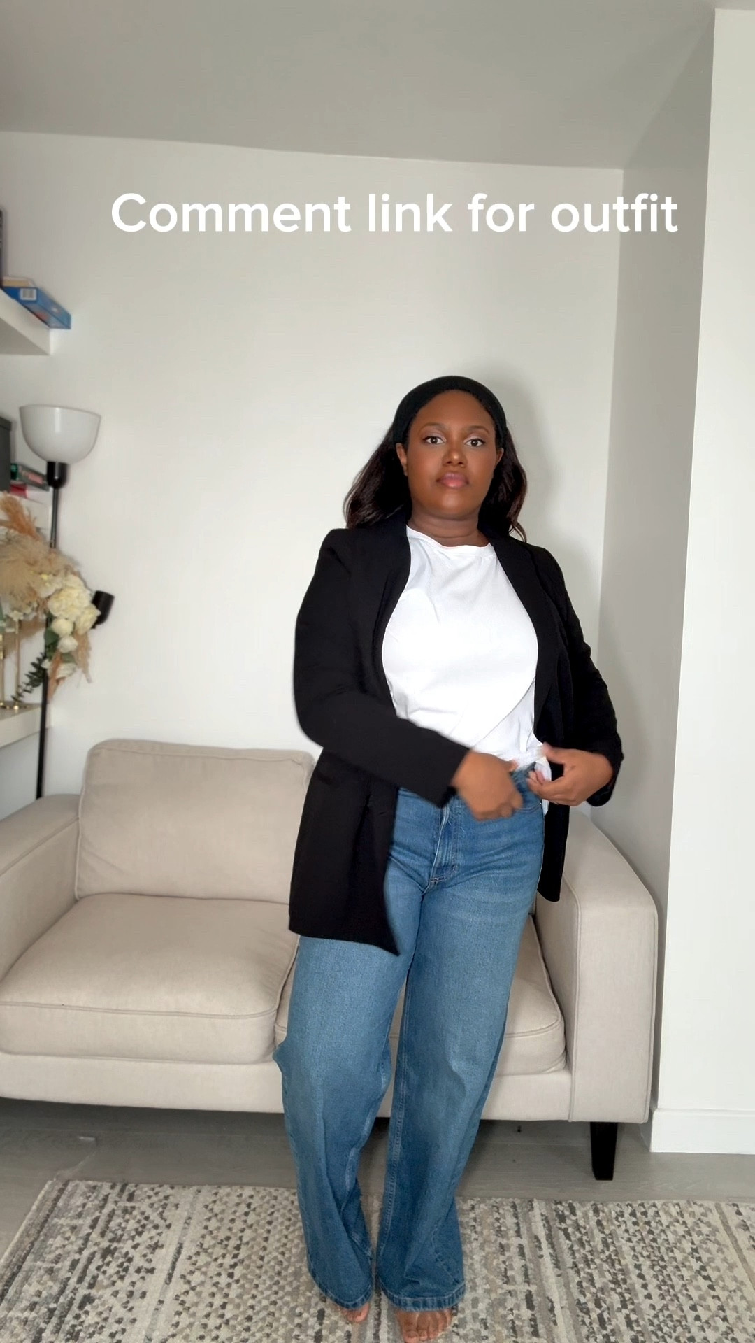 Wide leg Jean - Size 16R
Tshirt - size 16
Blazer - size 18

Jeans, wide leg jeans, casual chic outfit, blazer, plain white Tshirt

#LTKmidsize #LTKuk #LTKautumn