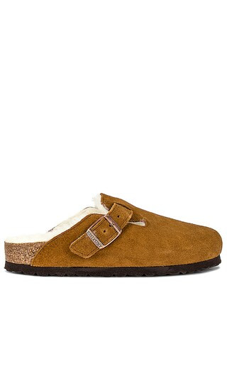Boston Shearling Clog in Mink | Revolve Clothing (Global)