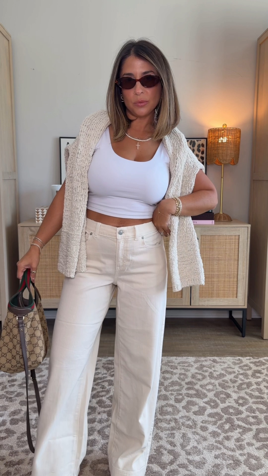 The most comfortable pull-on @Aerie denim. They’re a soft lived in denim that you won’t want to take off. In the small short

#LTKSaleAlert #LTKPetite #LTKootd