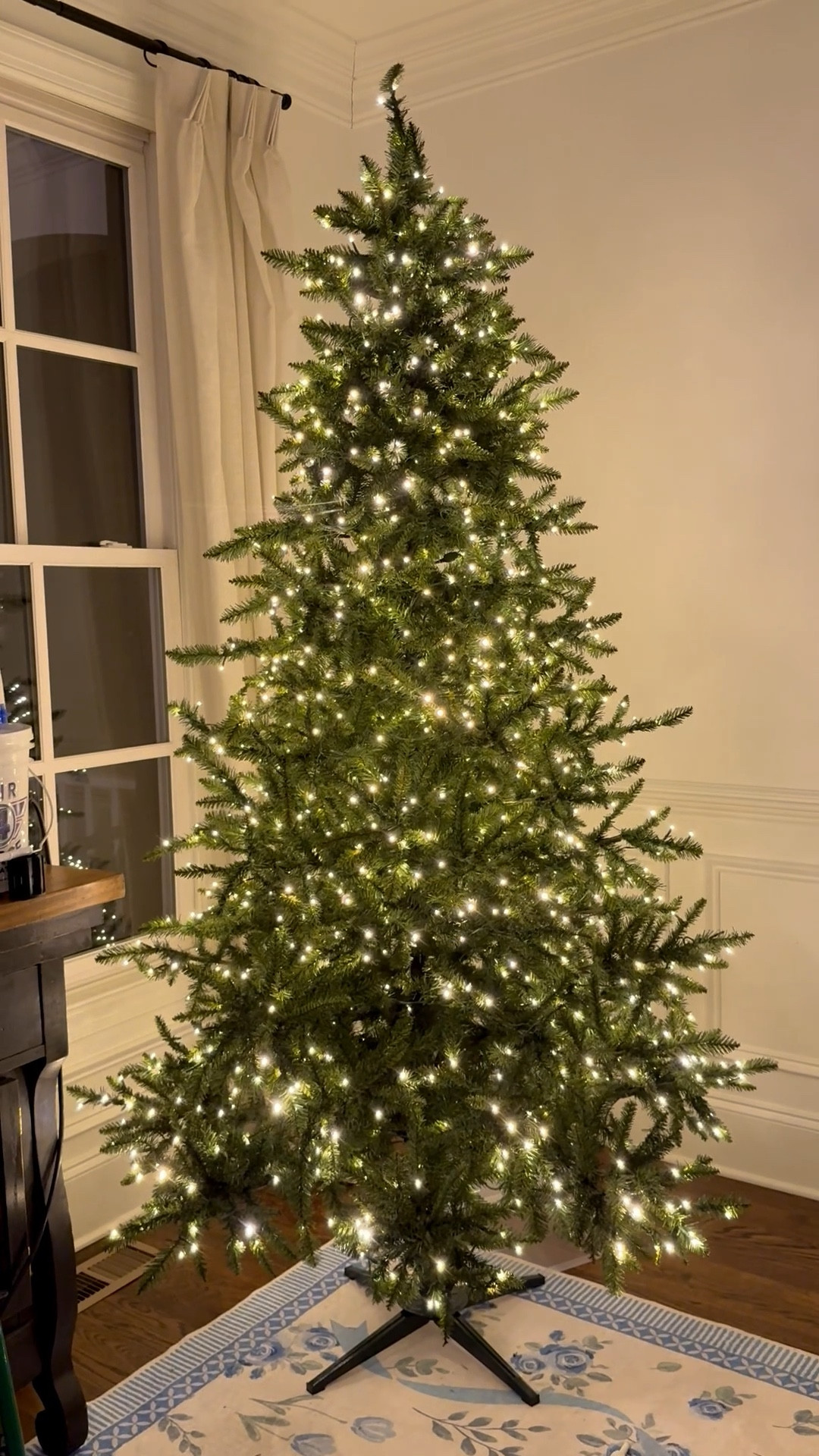 I went to buy the 7.5ft Home Depot tree but she was gone. This one is making me just as happy (pretty and the price ☺️)



#LTKSeasonal #LTKHoliday #LTKHome