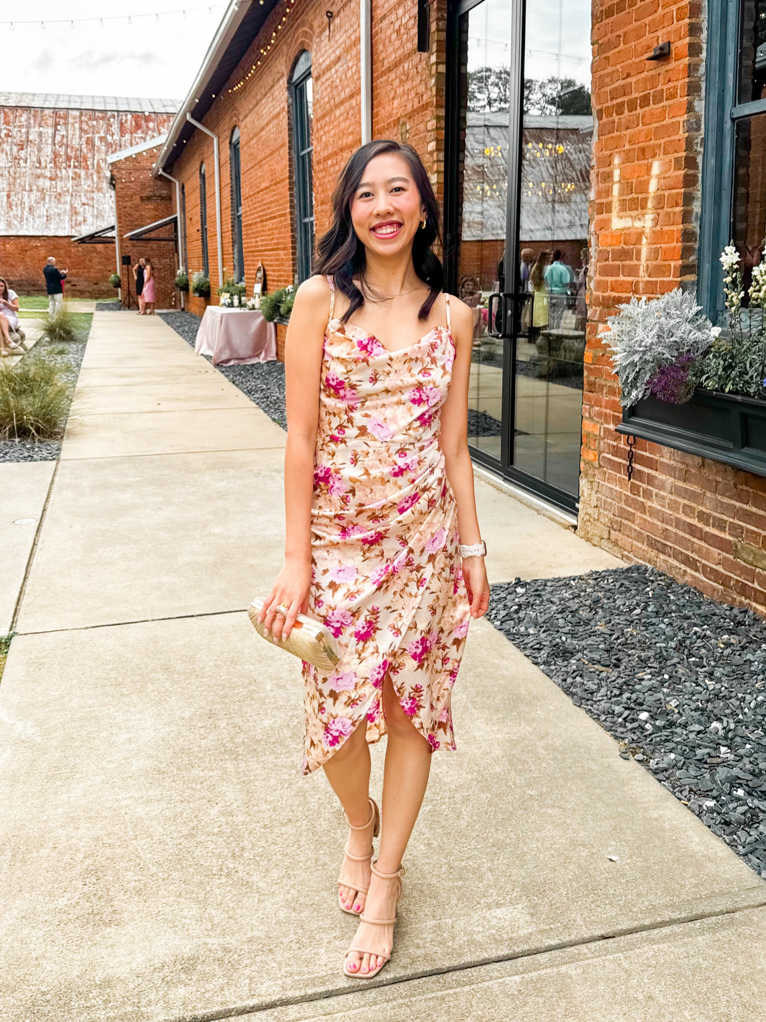 Wedding guest dress (XS), spring wedding guest dress, summer wedding guest dress, satin dress, summer dress, midi dress, Amazon wedding guest dresses



#LTKSeasonal #LTKFindsUnder50 #LTKWedding