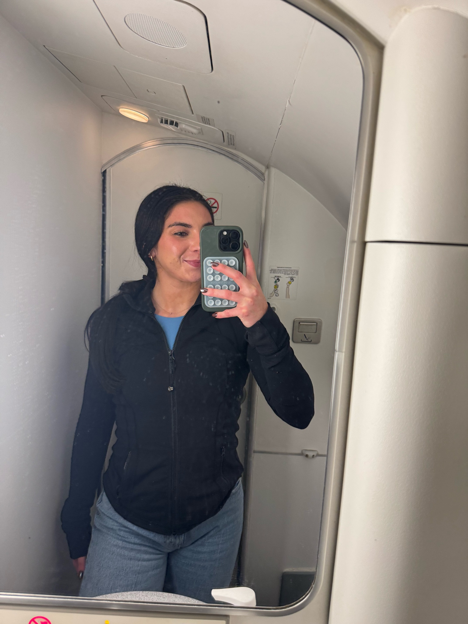 Airplane fit 

#LTKStyleTip #LTKCyberWeek #LTKU