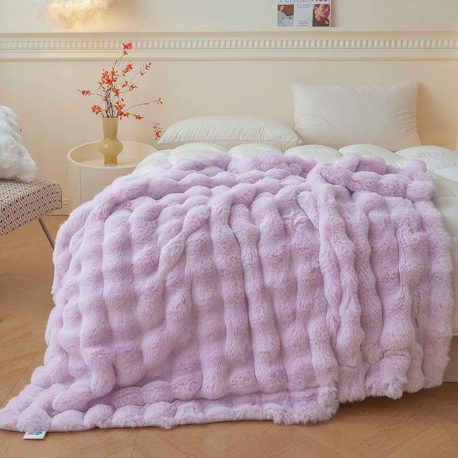 LIFEREVO Luxury Fluffy Faux Rabbit Fur Throw Blanket 50x60, Lavender | Amazon (US)
