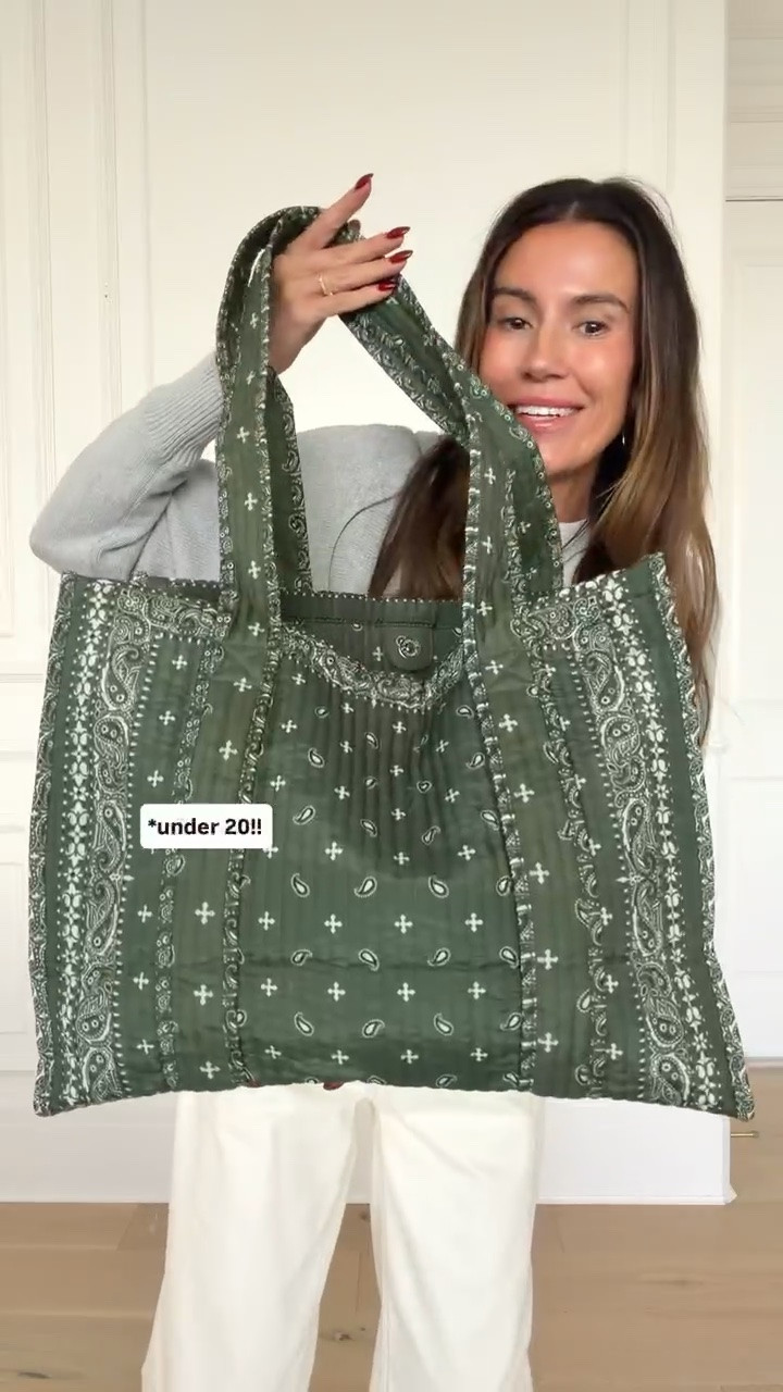 Obsessed with this green bandana tote!! Under $20! 🤩

Walmart finds, Walmart fashion, fall bag, bandana bag, travel bag @Walmart fall outfit

#LTKootd #LTKOver40 #LTKSeasonal