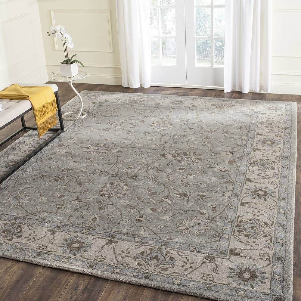 SAFAVIEH Heritage Collection Area Rug - 6' x 9', Beige & Grey, Handmade Traditional Oriental Wool... | Amazon (US)