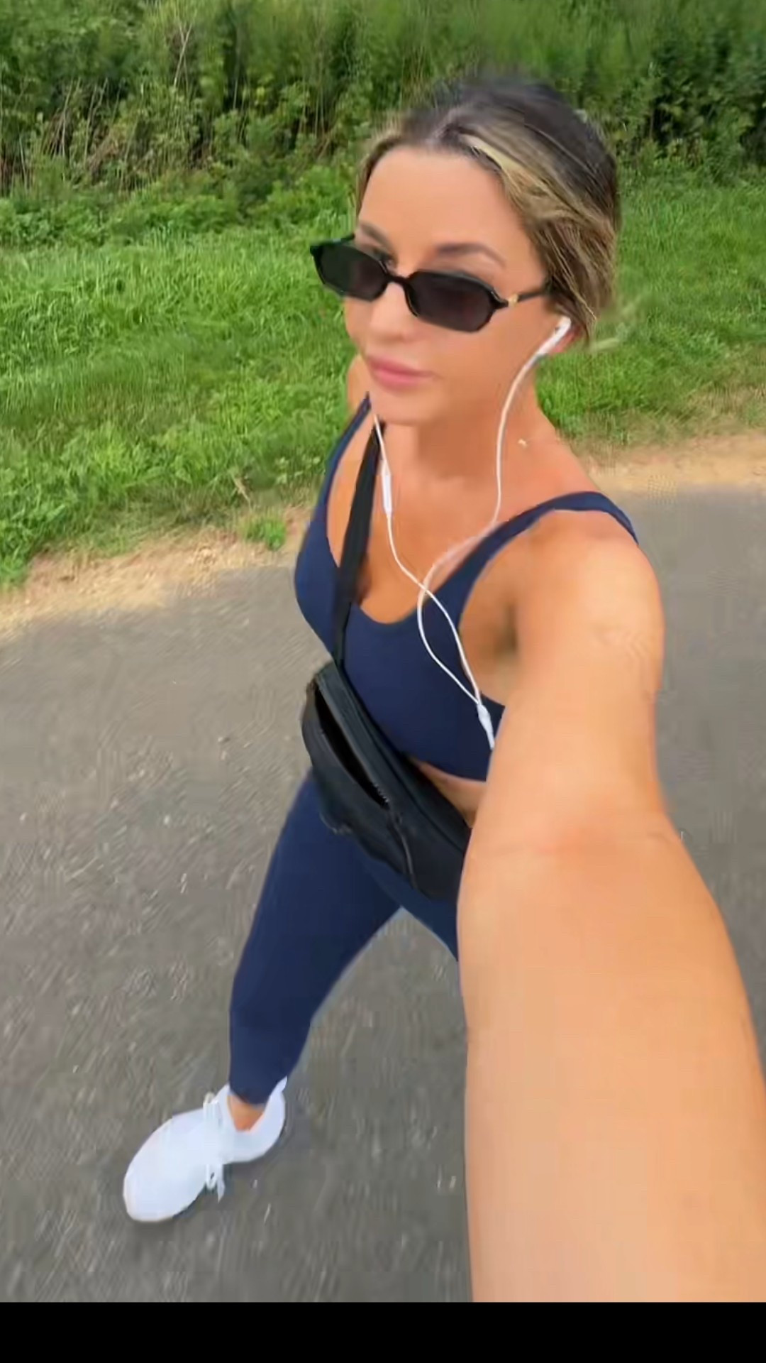 Work out ootd, the best leggings and sets ever 

#LTKFindsUnder50 #LTKActive #LTKFindsUnder100