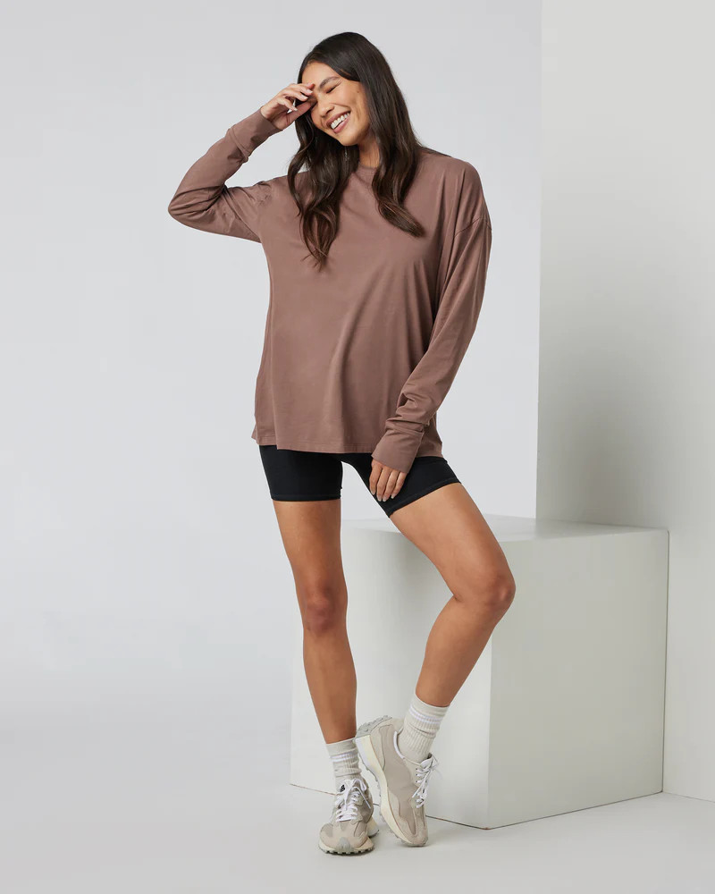 Long Sleeve Feather Tee | Vuori Clothing (US & Canada)