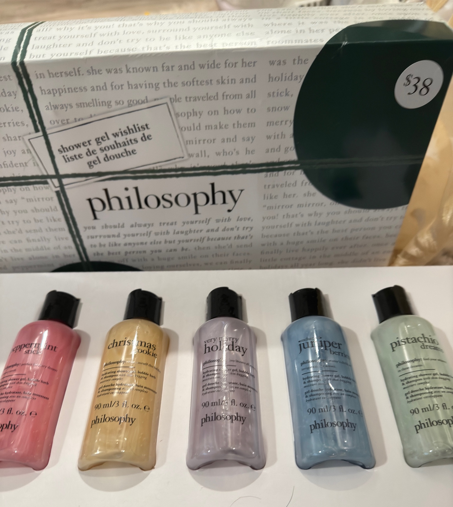 Body care / Self care/ skin care :
Perfect for a gift! 
-philosophy body wash, shower routine, body wash, vanilla scent body wash, philosophy shower set. Gift set 

#LTKBeauty #LTKGiftGuide #LTKFindsUnder100