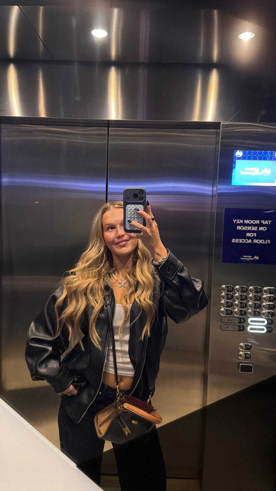 What I wore for my first day in Vegas 😈✨🎰

#LTKootd #LTKWorkwear #LTKdayinmylife