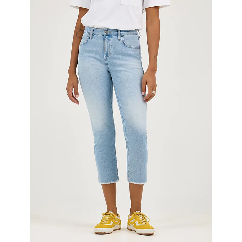 Womens Legendary Frayed Hem Capri | Lee Jeans