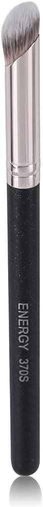 ENERGY Angled Flat Concealer Brush Under Eye Concealer Nose Contour Brush for Bronzer Liquid Foun... | Amazon (US)