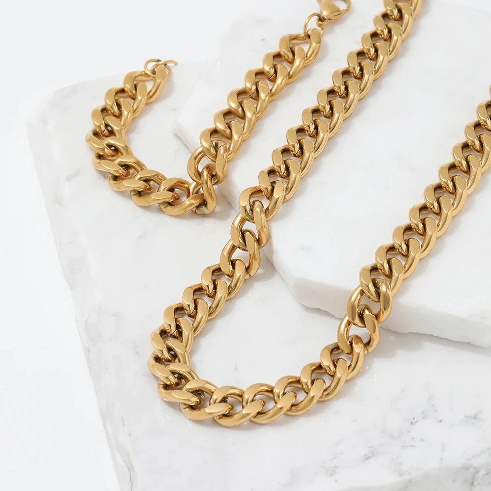 Keisha Chain Bracelet | Shop the WM