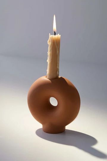 Tobi Circle Taper Candle Holder | Urban Outfitters (US and RoW)