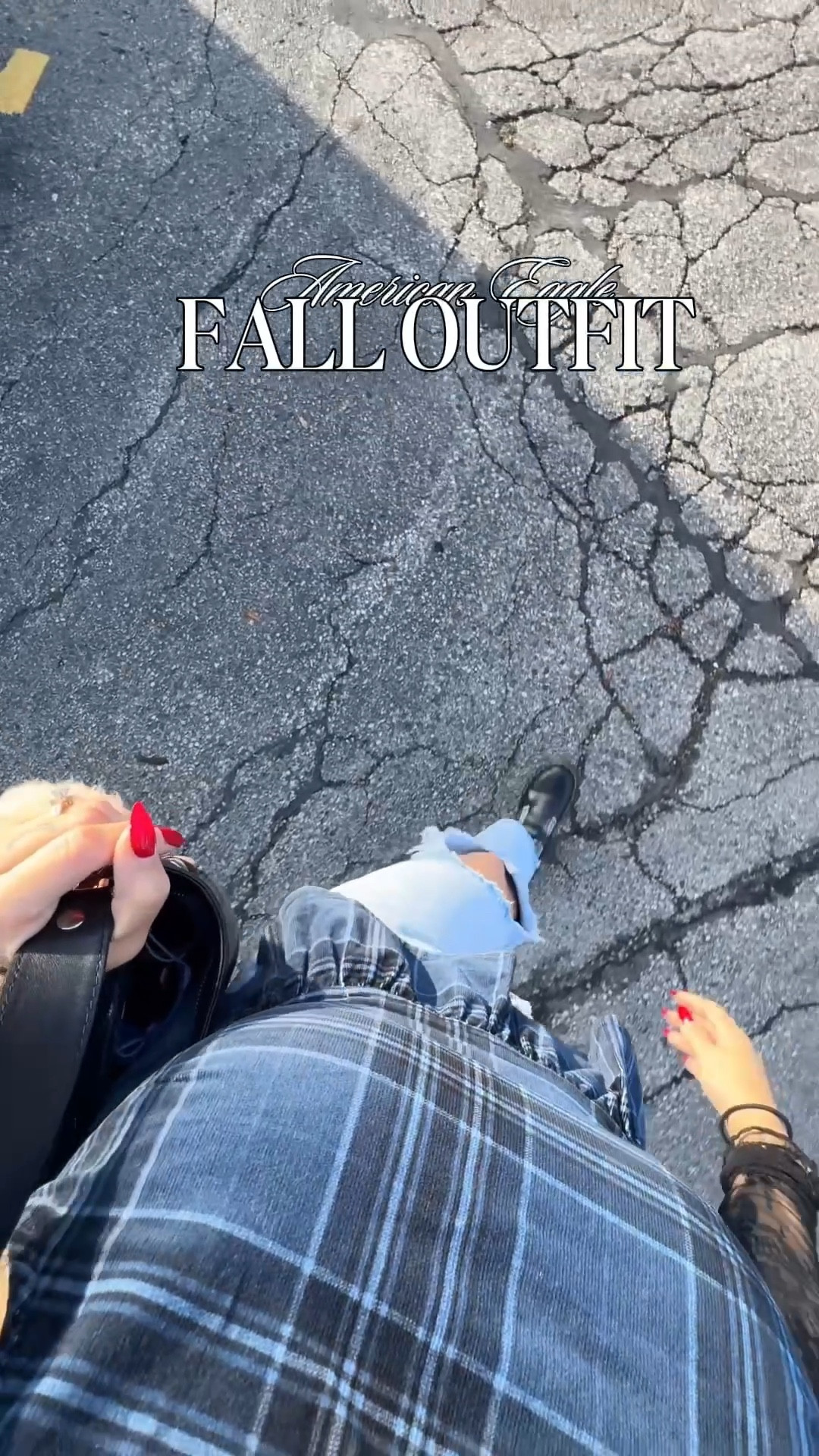 FALL OUTFIT: What I wore today in the Midwest as a midsize girl from @americaneagle and layered with a long sleeve lace shirt underneath for a chillier day 💙



American Eagle, Fall Outfit, Midsize

#LTKMidsize #LTKootd #LTKSeasonal