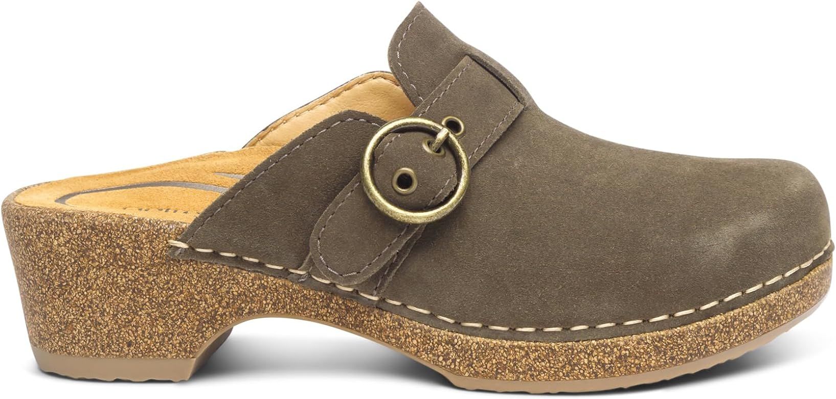 Aetrex Women's Madison Cork Clog | Stylish Comfort and Support Combined | The Perfect Blend of Fashi | Amazon (US)