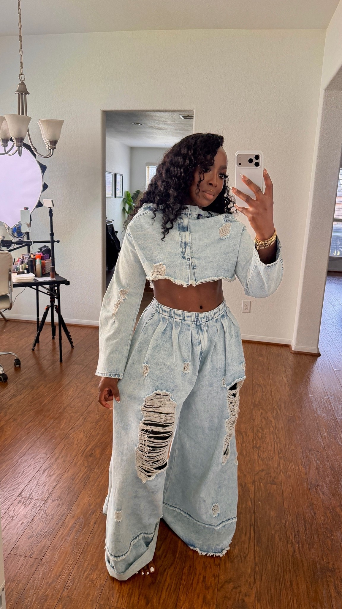 Ok, I love this denim wide leg set from AKIRA! Wearing a M on top and L on bottom.