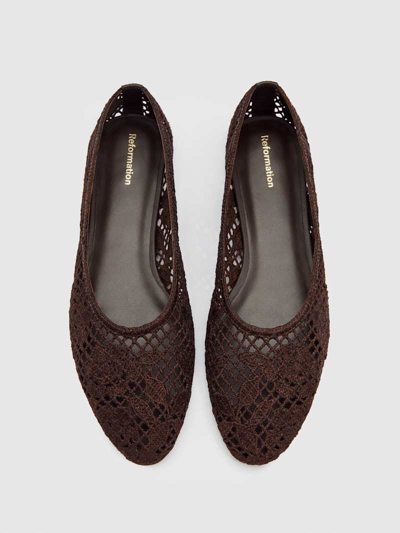 Reformation Pillar Flat Pink 7 | Reformation (Global)