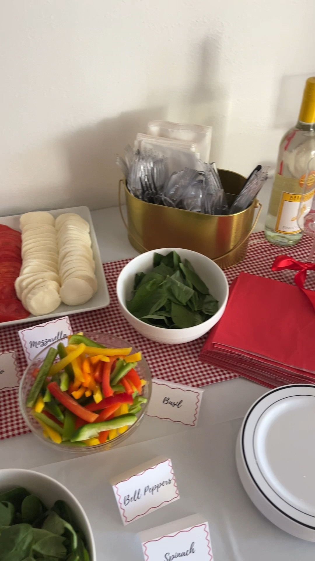 DIY Pizza Dinner Party Decor List🍕✨🍽️

#LTKParties #LTKFindsUnder50 #LTKHome