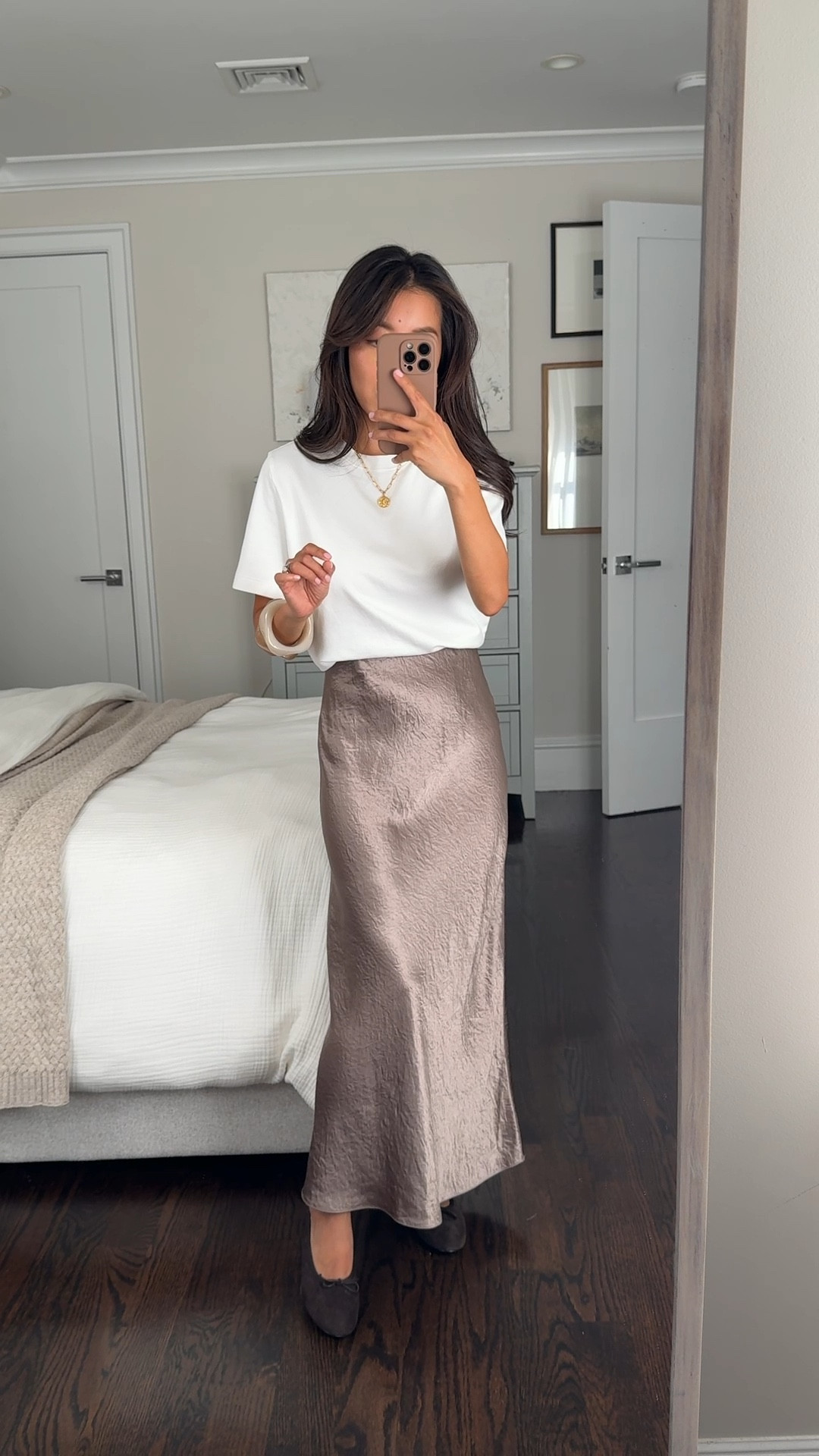 • satin maxi skirt sz 0 (sized up) nomad taupe, length great for petites and fabric is a nice weight non staticky.  I tried both taupe colors and they are super similar  

• aritzia boxy tee xxs nice weight and cut , not sheer

• Madewell ballet flats 5.5

Elevated casual style, satin slip skirt, petite outfits 

#LTKPetite #LTKFindsUnder100 #LTKStyleTip