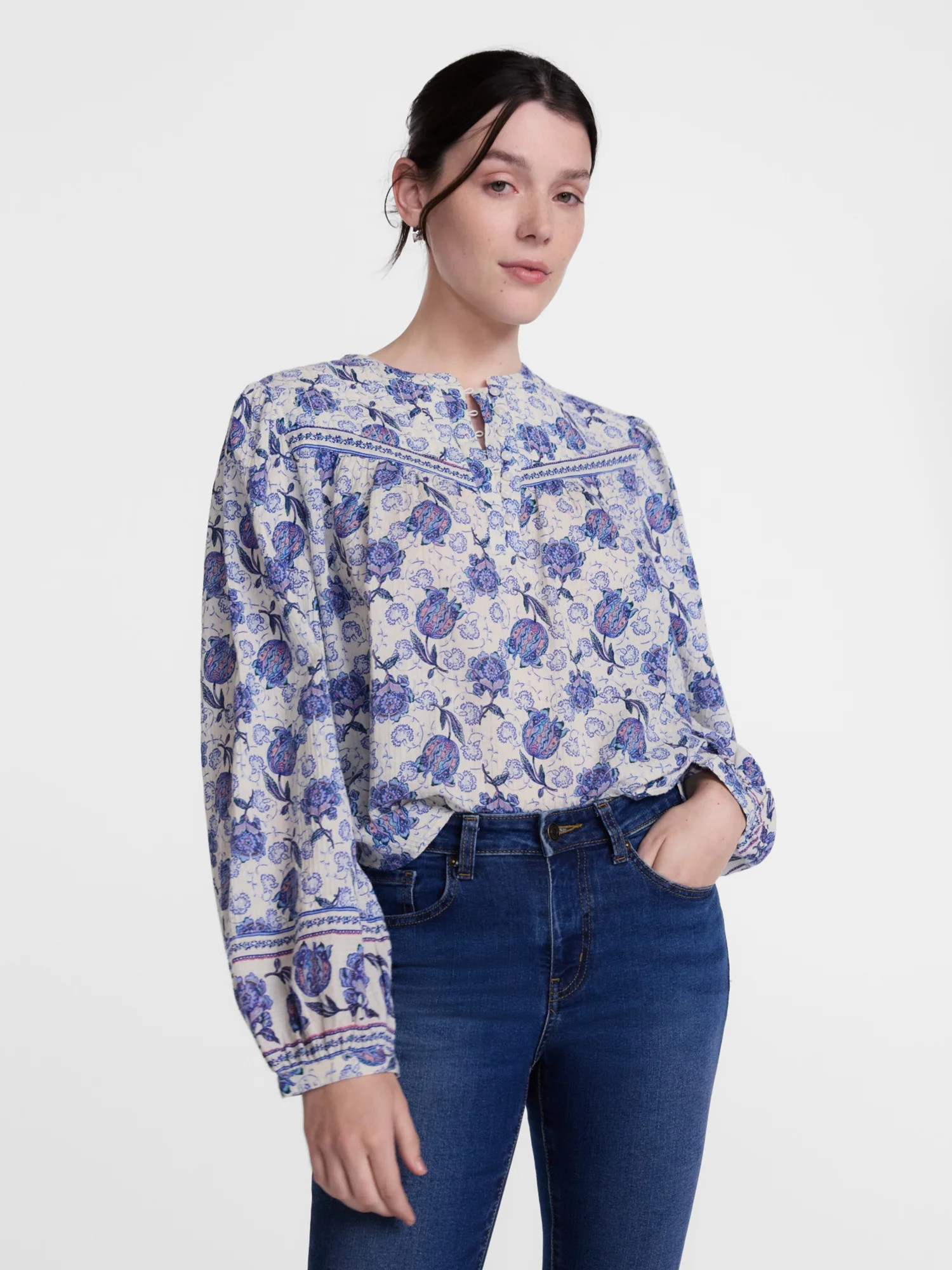Scenario Women's and Women's Plus Quilted Detail Long Sleeve Top, Sizes XS-4X | Walmart (US)