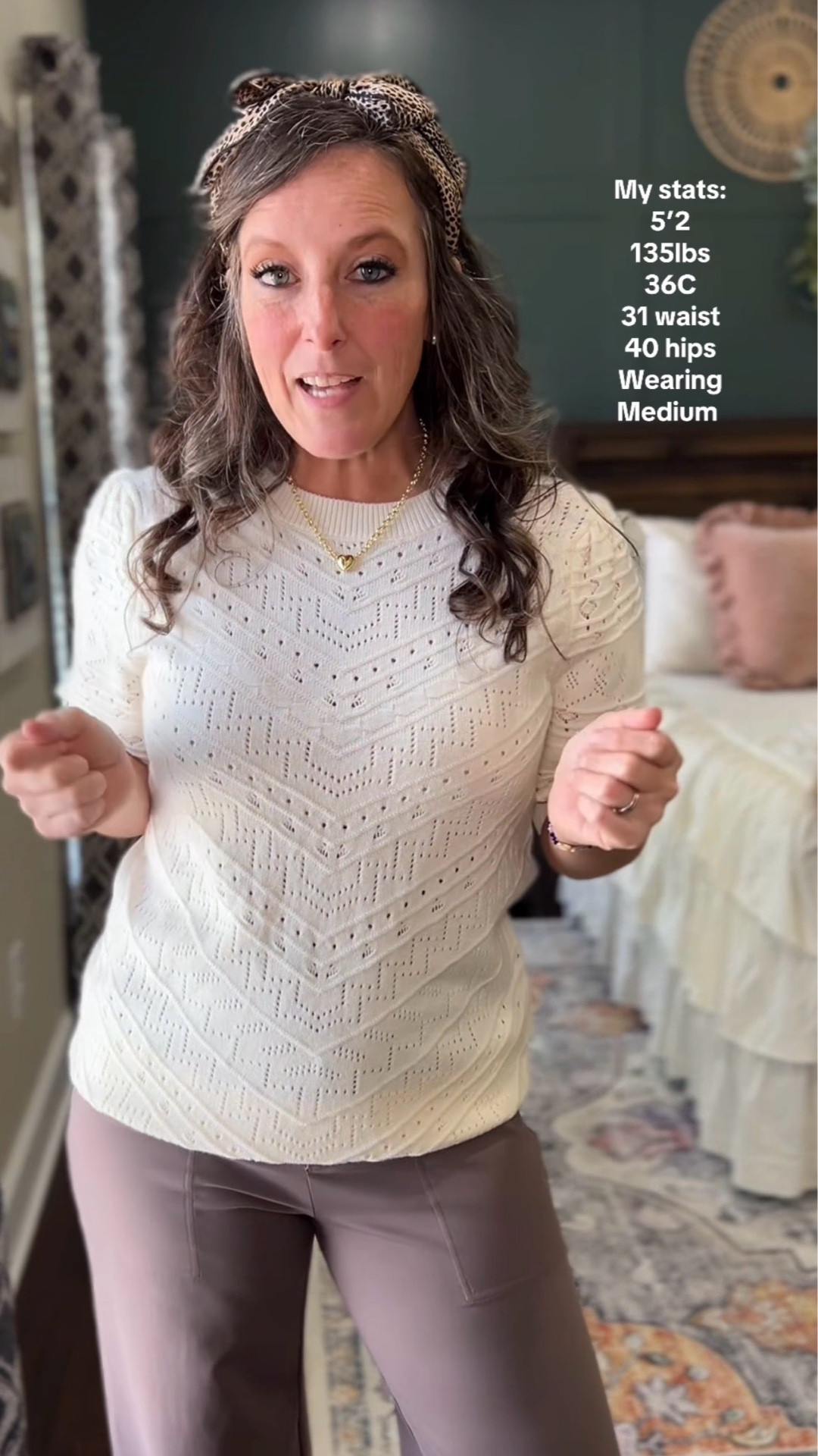 This sweater 🤌🏼

Sweater, knit top, short sleeve sweater, workwear, work outfit, casual office, casual work style, ootd

#LTKootd #LTKWorkwear #LTKgrwm