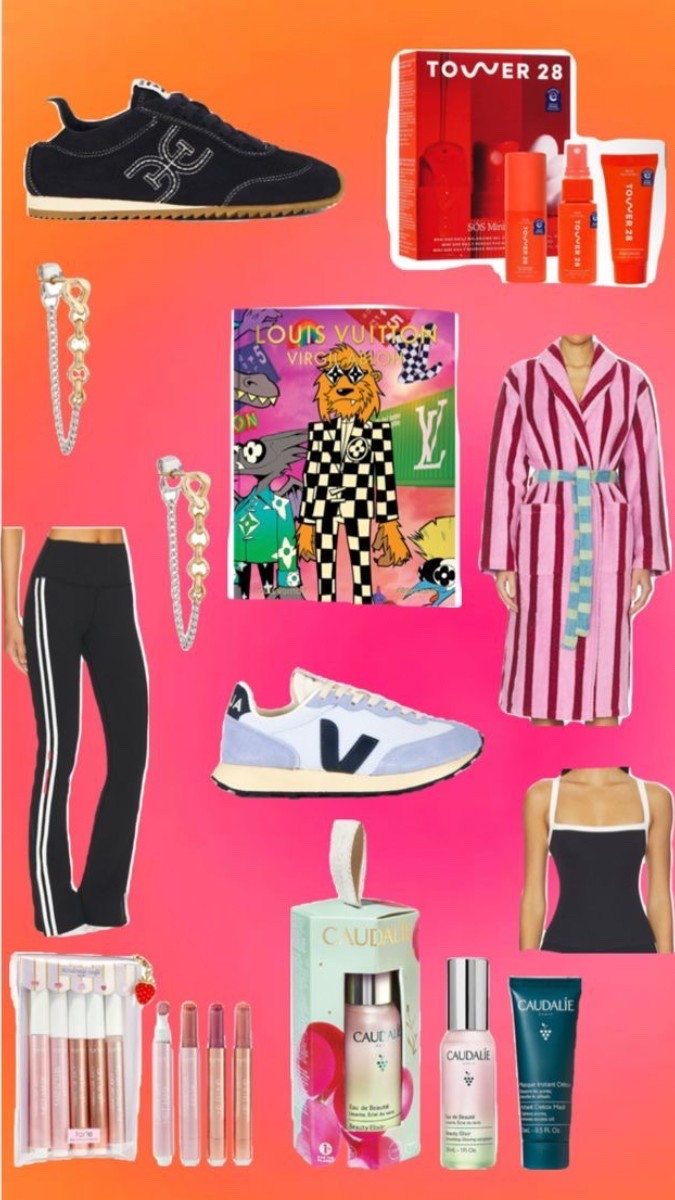 Holiday Gift Guide favs!!! December Revolve finds! 🩵🩵🩵

#LTKGiftGuide #LTKootd #LTKHoliday