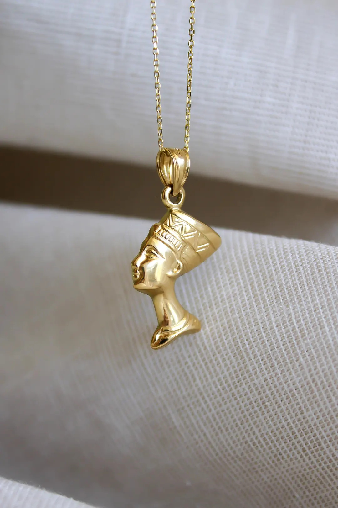 14k Solid Gold Egyptian Queen Pendant, Nefertiti Necklace, Egypt Charm, 585 Yellow Gold, Ancient ... | Etsy (US)