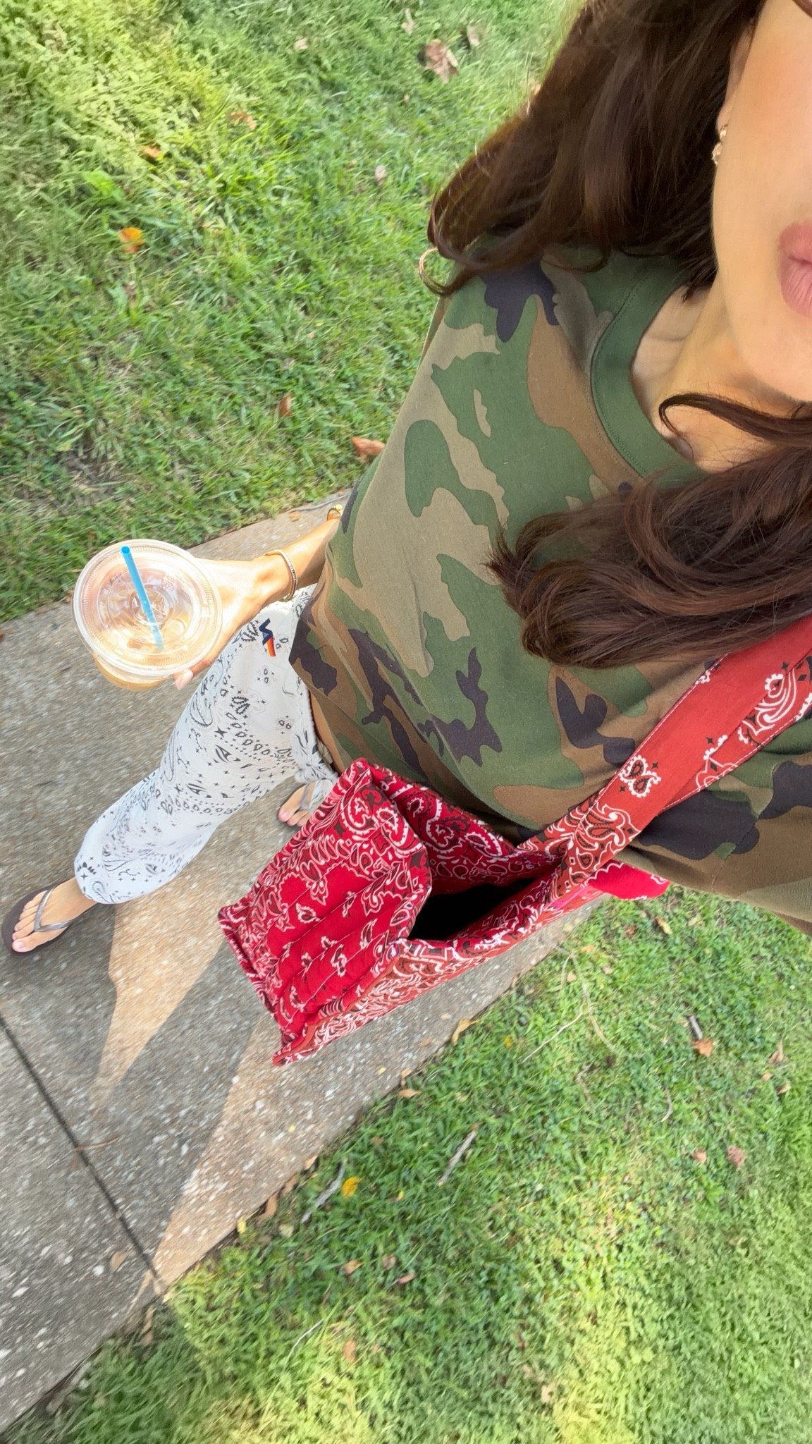 Fall outfit! M in sweatpants and S in tshirt

#LTKgrwm #LTKootd #LTKmorningroutine