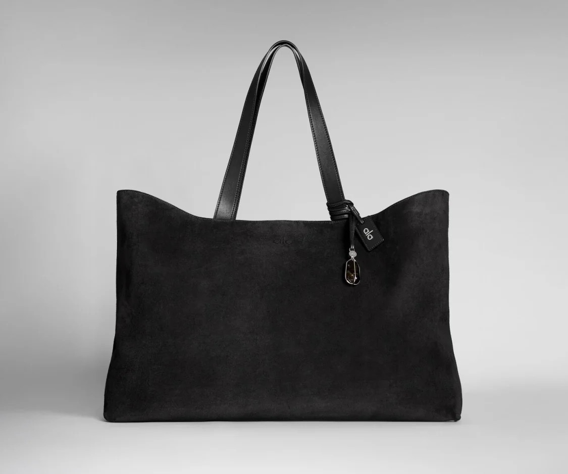 ALO TRANQUILITY TOTE | Alo Yoga (US)