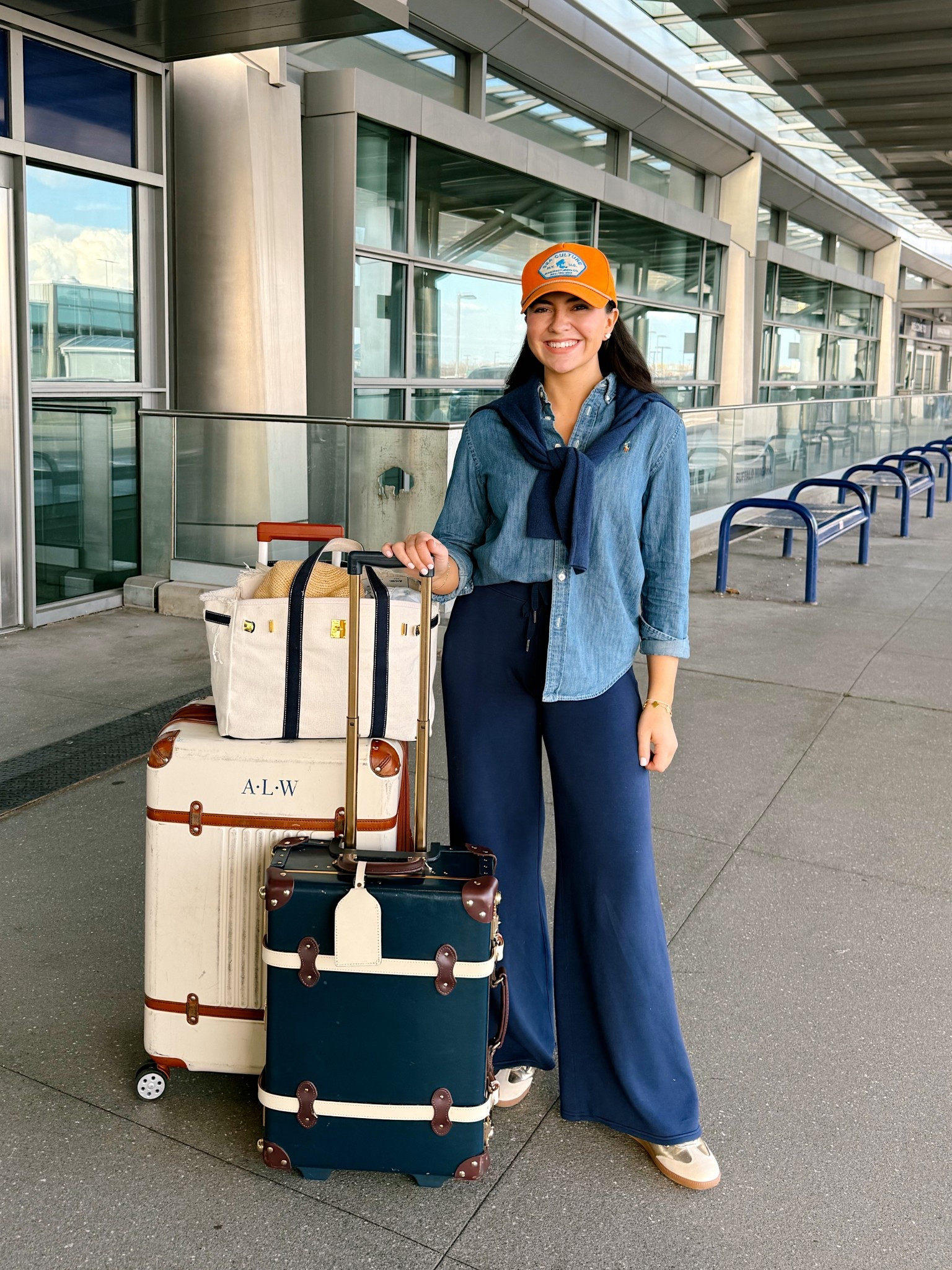 Cozy yet put together travel look 🤍